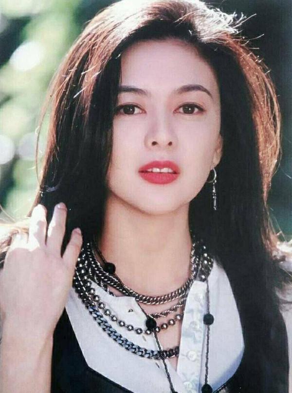 Nhan sắc minh tinh tuổi U60 được bầu chọn đẹp nhất Trung Quốc-1