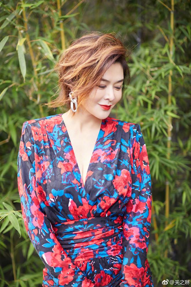 Nhan sắc minh tinh tuổi U60 được bầu chọn đẹp nhất Trung Quốc-7