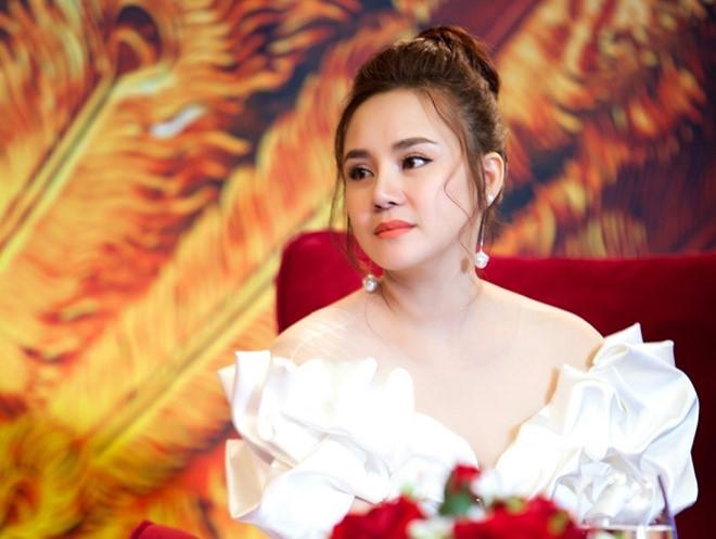 Vy Oanh tiếp tục gay gắt chỉ trích đàn chị vì tiền mà bất chấp-2