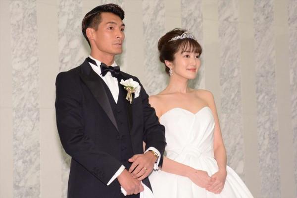 Nhan sắc cô vợ xinh đẹp từng là mẫu nội y của hậu vệ ĐT Nhật Bản sẽ đối đầu Việt Nam ở tứ kết Asian Cup-1