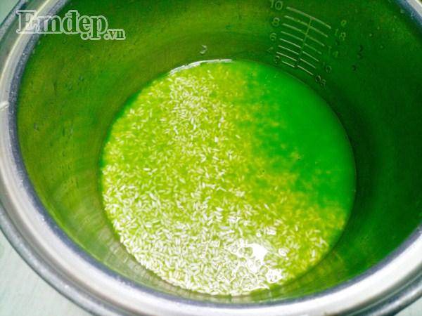 Cách làm xôi lạp xưởng lá dứa vừa dẻo vừa thơm nức mũi-3