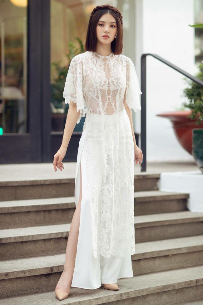 Hàng loạt mỹ nhân lên đồ với áo dài cách tân: Mai Phương và Bích Phương dịu dàng; Ngô Thanh Vân, Quỳnh Chi ma mị-7