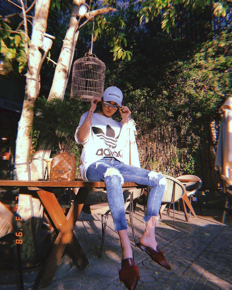 Diễm Hương: Con gái mà để có nọng nghĩa là lười giữ gìn nhan sắc-4