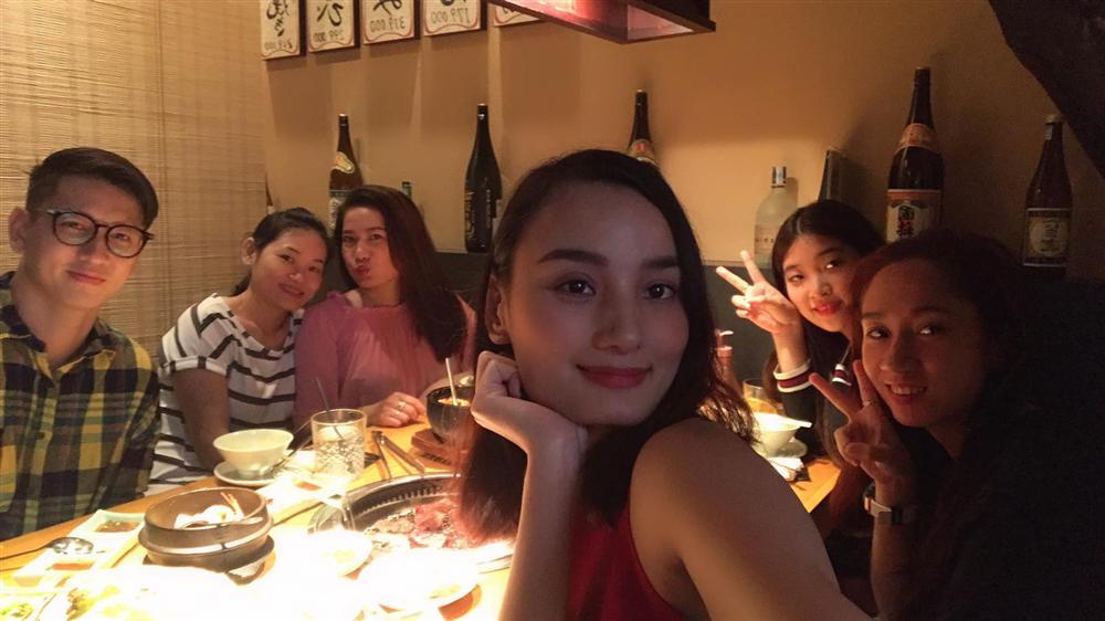 Diễm Hương: Con gái mà để có nọng nghĩa là lười giữ gìn nhan sắc-8