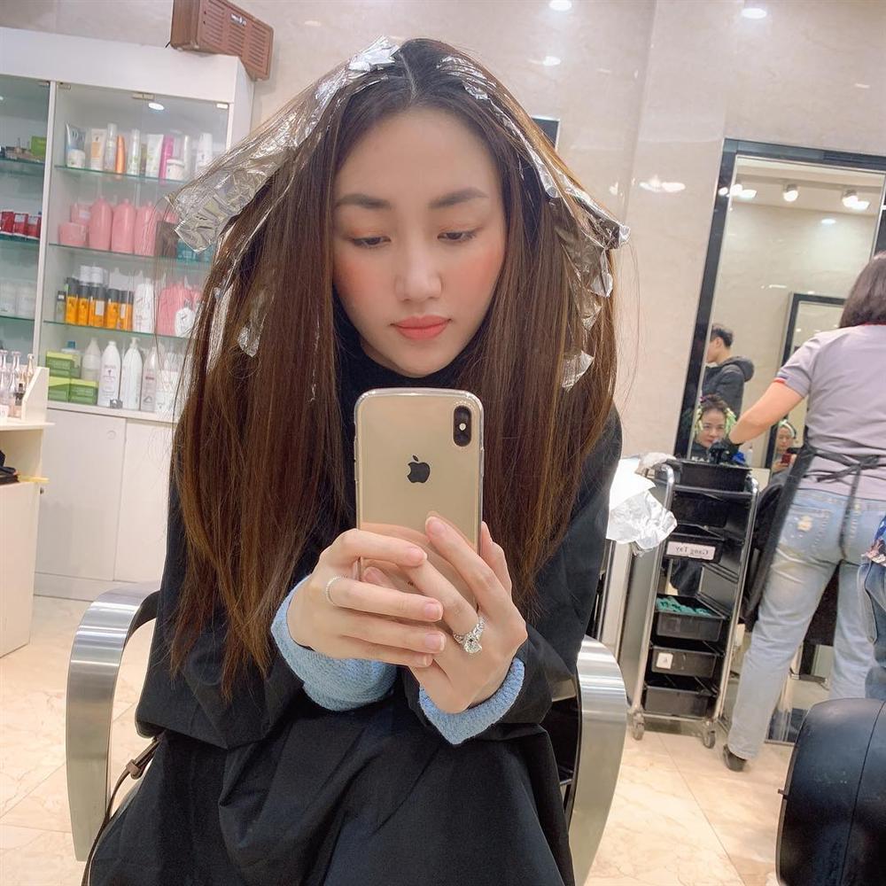 Diễm Hương: Con gái mà để có nọng nghĩa là lười giữ gìn nhan sắc-9