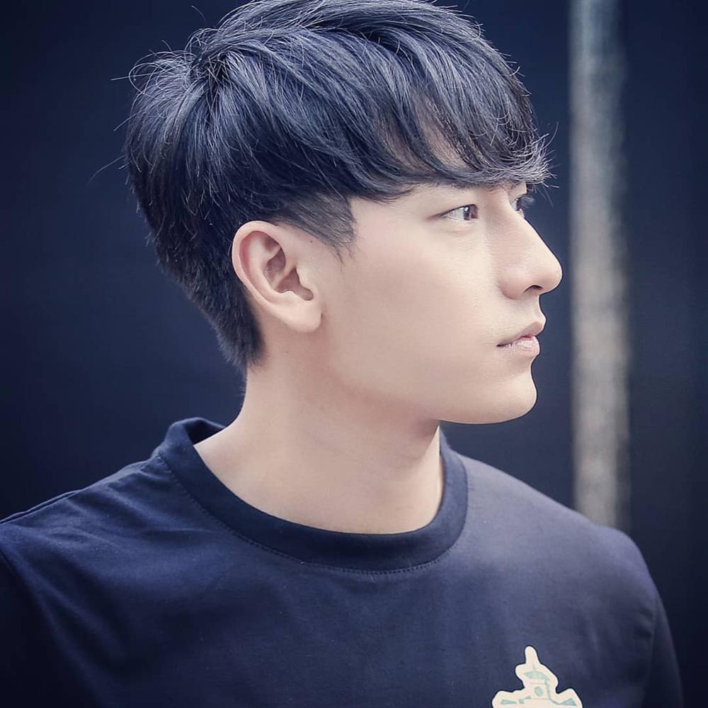 HẾT HỒN với fan Isaac: Xem thần tượng cho dê ăn mà tưởng tượng anh ấy đang cho chúng mình ăn kìa-8