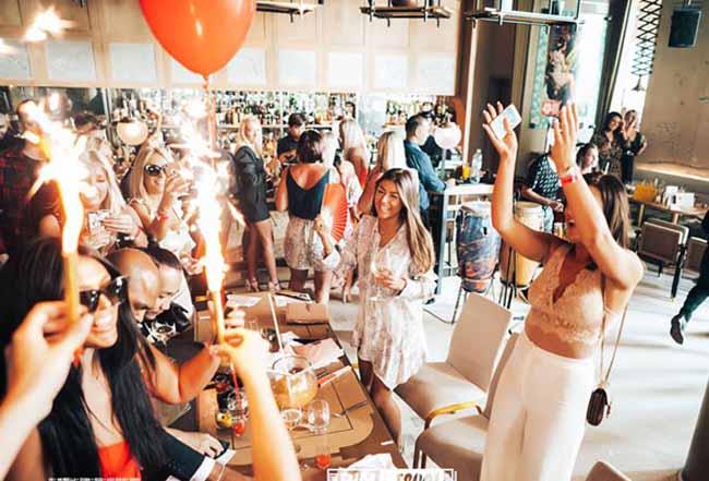 Đến Dubai cổ vũ tuyển Việt Nam không thể bỏ lỡ những nơi cực thú vị này-4