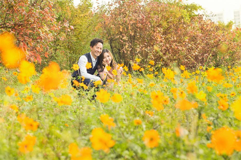 Tiến Đạt khóa môi bà xã Thụy Vy ngọt ngào tại Hàn Quốc - quê hương tình cũ Hari Won-5