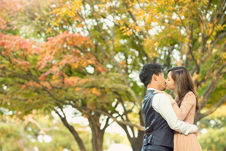 Tiến Đạt khóa môi bà xã Thụy Vy ngọt ngào tại Hàn Quốc - quê hương tình cũ Hari Won-15