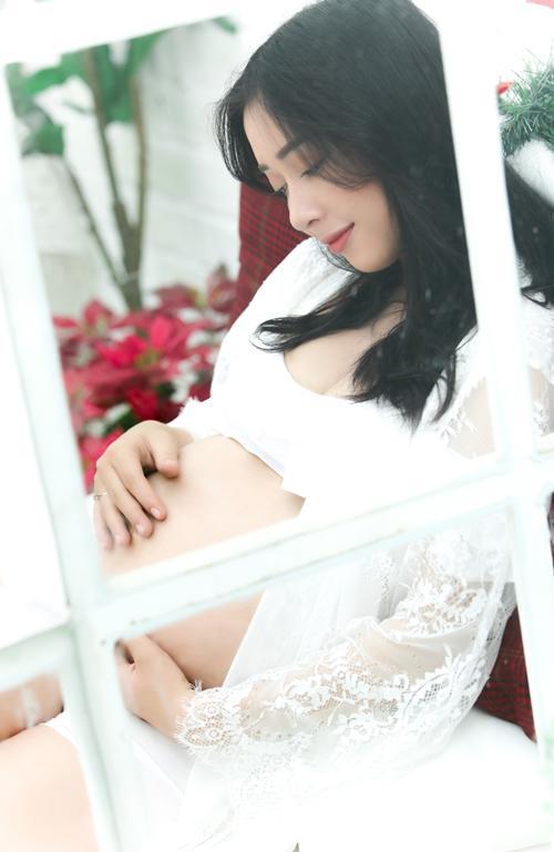 Đang cảnh vợ chồng son bỗng nhiên bị cho ra rìa, em rể Nhã Phương than vãn: Vợ với chả con-7