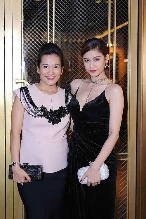 Cặp mỹ nhân trùng tên Quỳnh Anh cùng ly hôn: Người nhận sự cảm thông, kẻ bị chỉ trích nặng nề-6