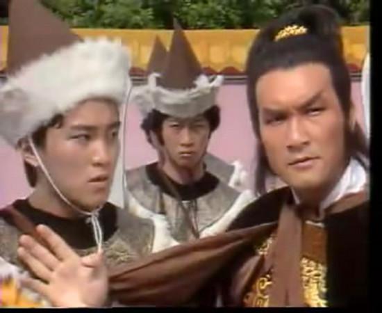 Châu Tinh Trì từng quỳ trước đạo diễn vì một câu thoại-2