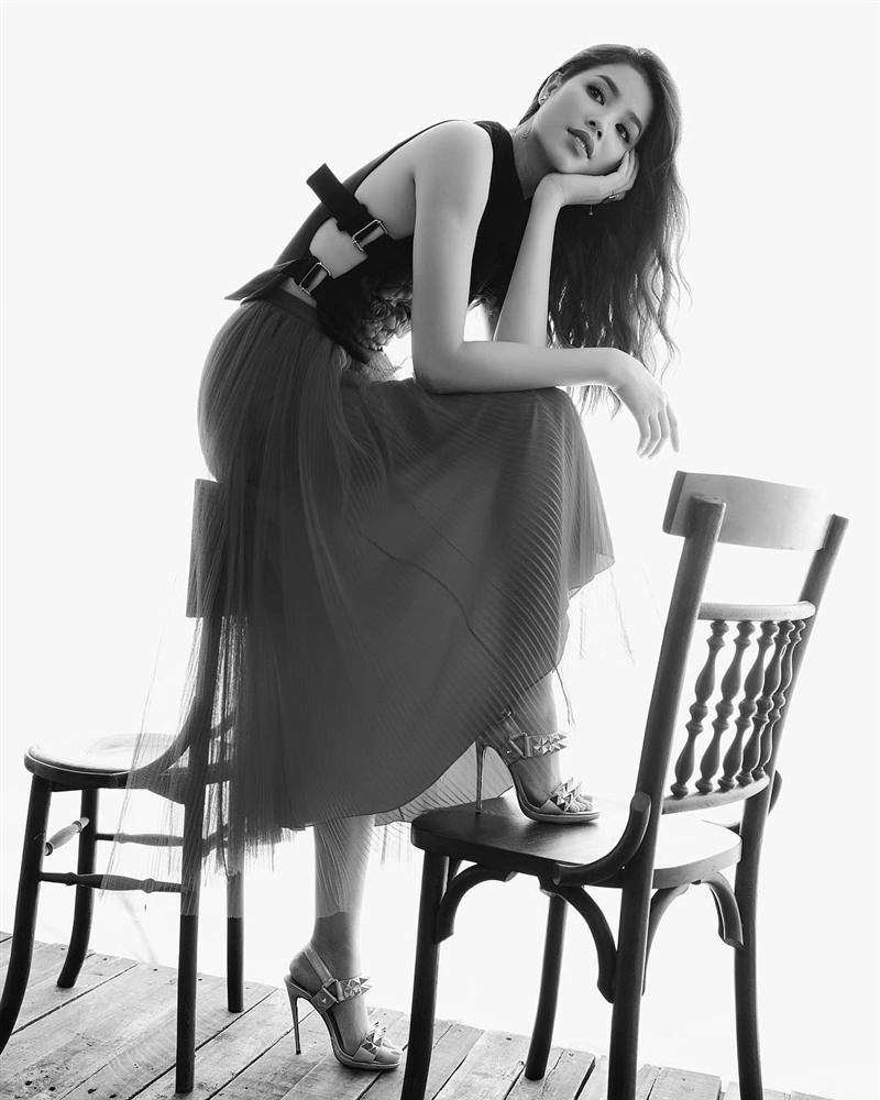 Giữa nghi án sang Mỹ dưỡng thai, Phạm Hương thông báo gây xôn xao: Xuân này con không về-5