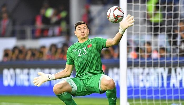 Bị mỉa mai ảo tưởng mời Đặng Văn Lâm ăn tối, Hoa hậu Ngọc Hân quật lại: Hãy tìm hiểu trước khi chỉ trích-4