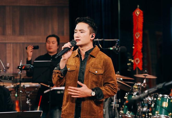 Phan Mạnh Quỳnh: Tôi sợ và muốn mọi người quên đi ‘Vợ người ta’-1