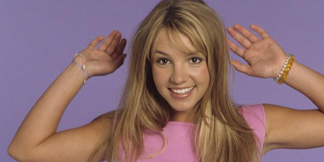 Britney Spears xuống sắc, Celine Dion gầy trơ xương sau 20 năm-1