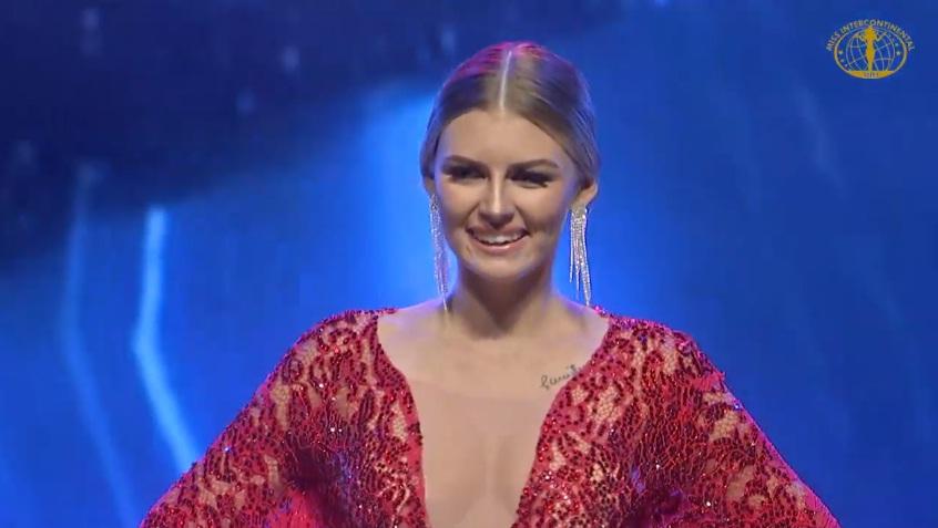 Ngân Anh cùng top 20 trình diễn trang phục dạ hội-4