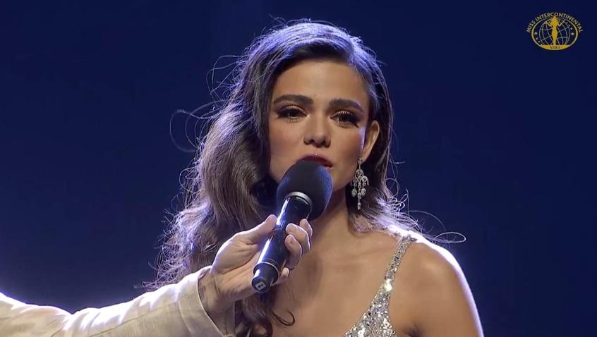 Lê Âu Ngân Anh cùng top 6 thi ứng xử-5