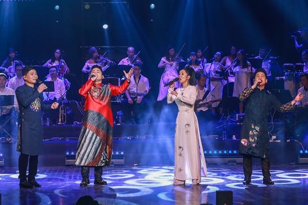 Hồng Nhung diện 3 áo dài rực rỡ bên những giọng nam hàng đầu Tùng Dương - Tấn Minh - Trọng Tấn-6