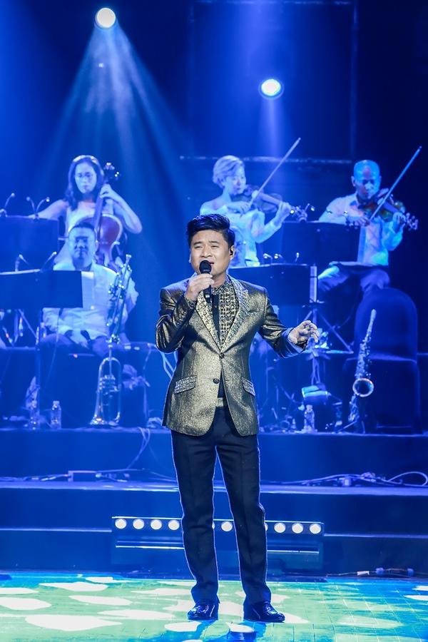 Hồng Nhung diện 3 áo dài rực rỡ bên những giọng nam hàng đầu Tùng Dương - Tấn Minh - Trọng Tấn-13