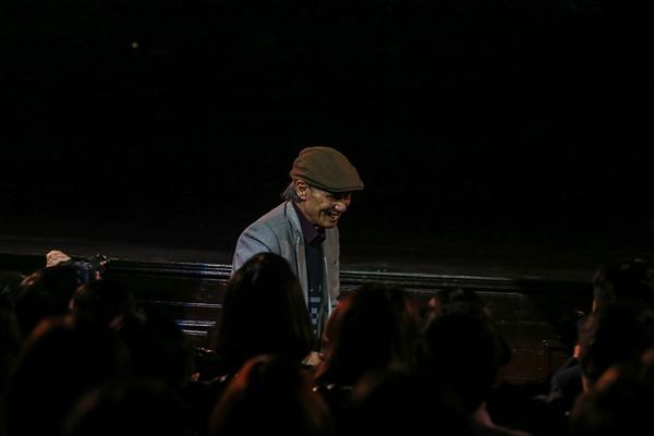 Hồng Nhung diện 3 áo dài rực rỡ bên những giọng nam hàng đầu Tùng Dương - Tấn Minh - Trọng Tấn-14