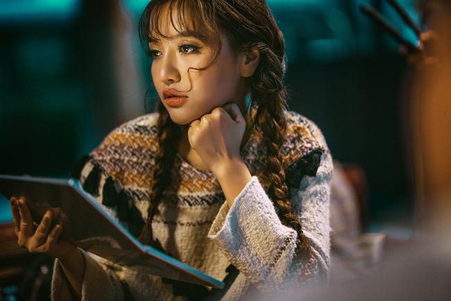 Bích Phương TRÓT DẠI xuống tóc ăn Tết mà fan giật mình tưởng Chi Pu-9