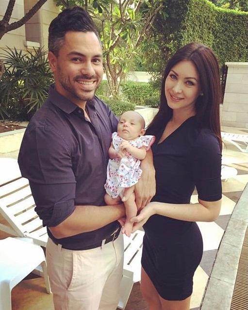 ĐẸP CŨNG PHẢI DO DI TRUYỀN: Mẹ là Hoa hậu Hoàn vũ - bố là Nam vương Quốc tế, bảo sao cô bé này xinh như thiên thần-4