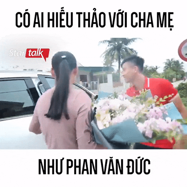 Đức Chinh vừa xây nhà tiền tỷ, Phan Văn Đức cũng không kém cạnh tậu xế hộp hạng sang khiến mẹ đẻ vỡ òa xúc động-1
