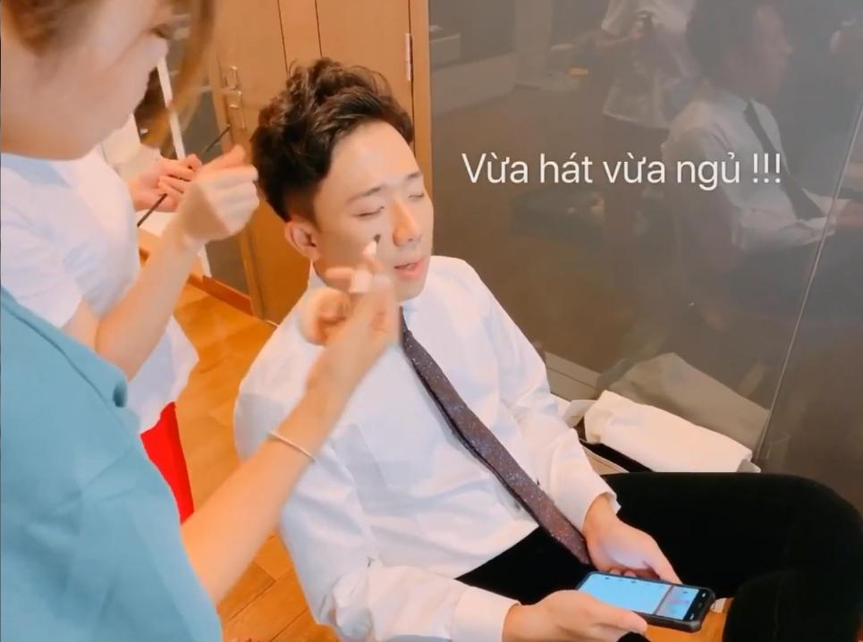 LẠC QUAN TẾU như Hari Won: Tưởng Trấn Thành thích nhạc của vợ, ai ngờ câu trả lời khiến Hari chỉ muốn khóc òa-3