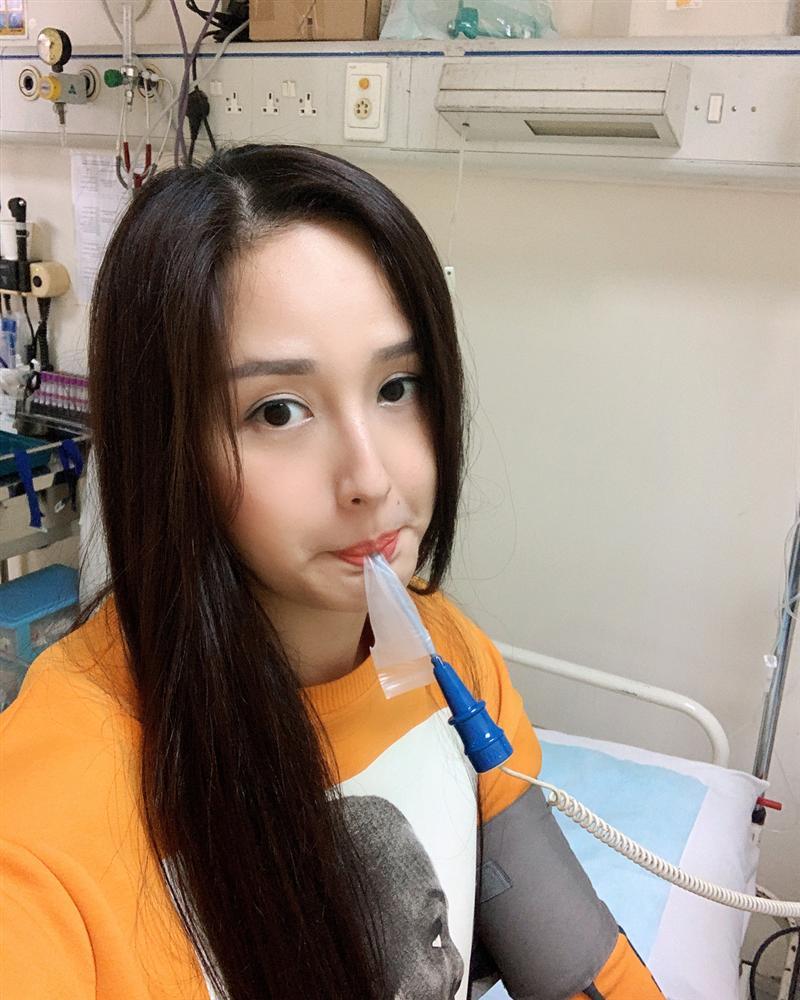 Nhập viện cấp cứu trong tình trạng kiệt sức, Mai Phương Thúy vẫn hồ hởi: May là nhan sắc không bị ảnh hưởng-3