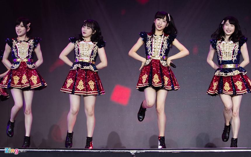 Nét đẹp tươi mới của hot girl 9X, 10X từ nhóm nhạc độc nhất thế giới-1