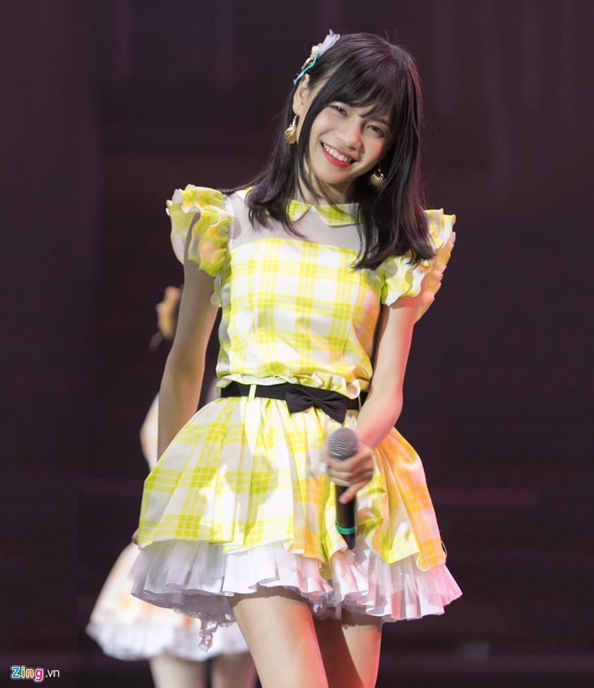 Nét đẹp tươi mới của hot girl 9X, 10X từ nhóm nhạc độc nhất thế giới-12