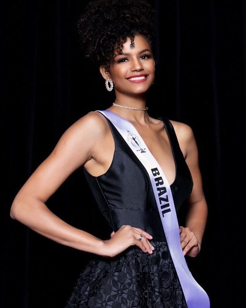 KỲ TÍCH NỐI TIẾP KỲ TÍCH: HHen Niê xuất sắc lọt top 10 Hoa hậu của các hoa hậu 2018-10