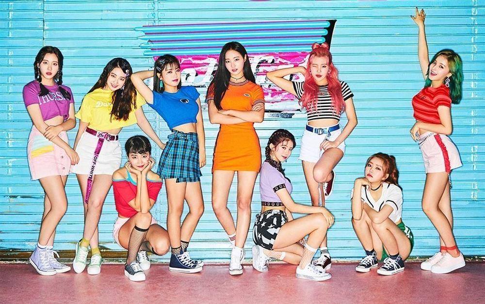 Thật bất ngờ, Momoland đầu quân về công ty chủ quản của Erik-4