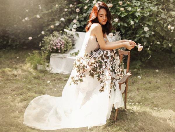 Phạm Quỳnh Anh quá xinh đẹp, hứa sẽ hát nhạc tích cực hơn trong năm tới-3