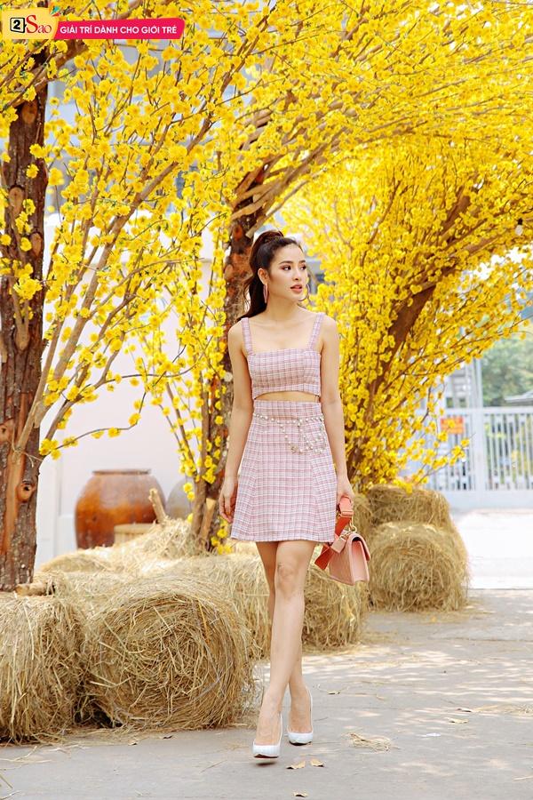 Lục túi Phương Trinh Jolie ngày Tết: Bất ngờ với món đồ rẻ như bèo trong túi xách Chanel trăm triệu-1