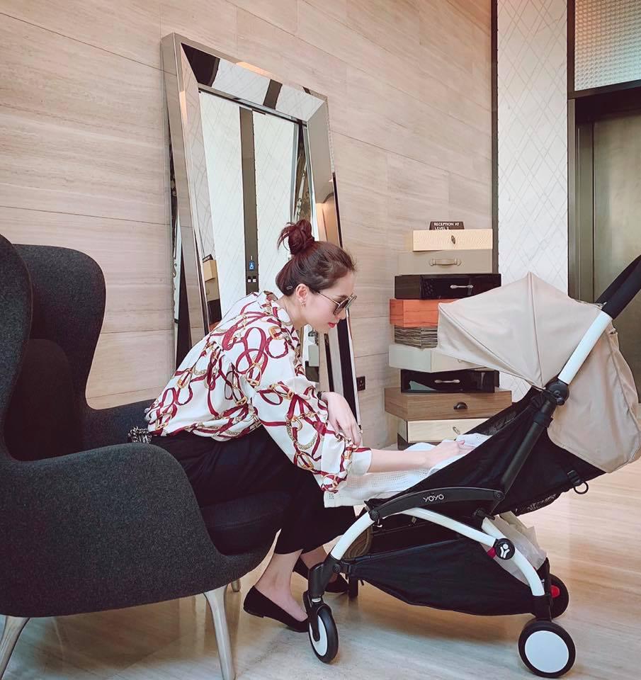 Cuộc sống bình yên vô giá phía sau hào quang vương miện bạc tỷ của Hoa hậu Đặng Thu Thảo-6