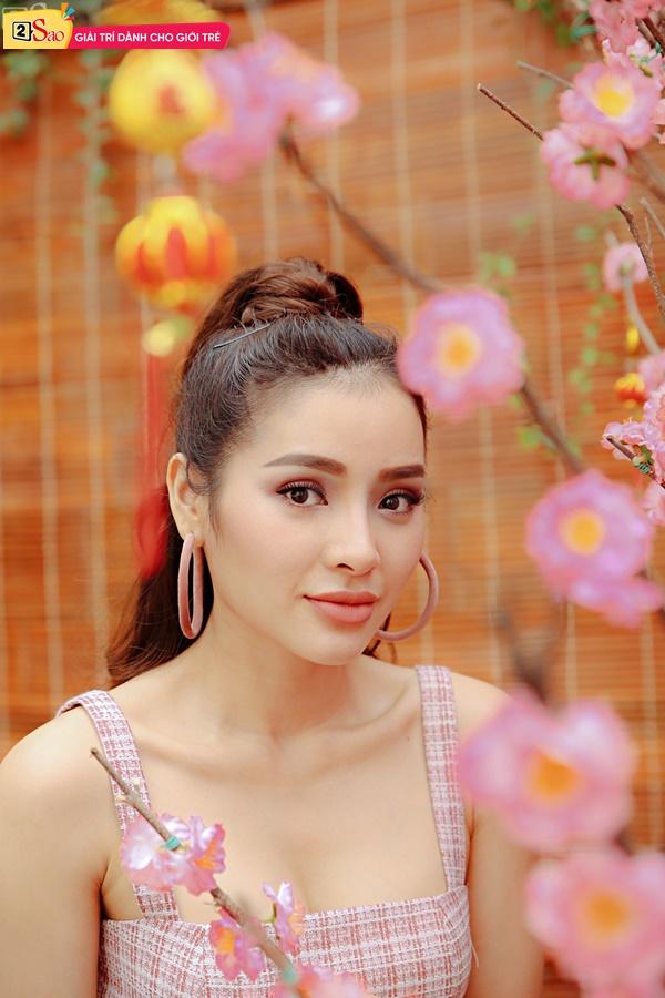 Lục túi Phương Trinh Jolie ngày Tết: Bất ngờ với món đồ rẻ như bèo trong túi xách Chanel trăm triệu-7