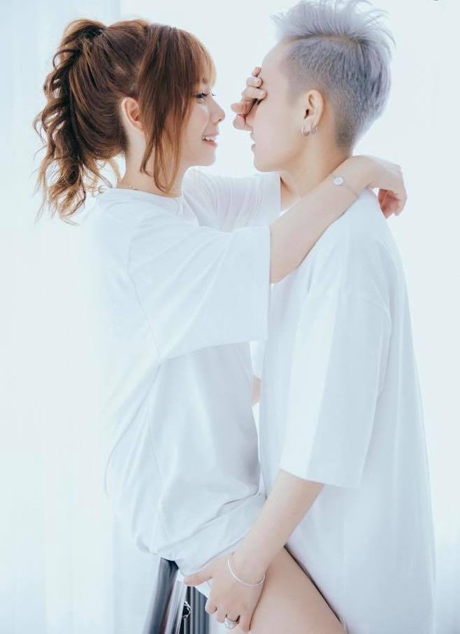 Cặp vợ chồng đồng giới Bi Bảo - Múi Xù bất ngờ chia sẻ chuyện ăn cơm trước kẻng: Nói chung là thích lắm-2