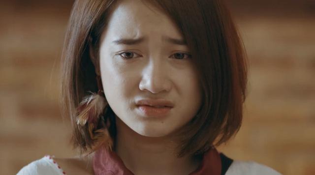 Diễn xuất thảm họa, 4 ngôi sao này nhận nhiều gạch đá nhất màn ảnh Việt năm 2018-2