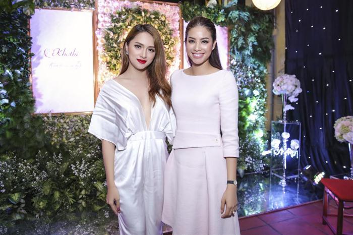 Sóng gió liên tục ập đến, Phạm Hương bất ngờ từ Hoa hậu quốc dân trở thành người đẹp thị phi nhất 2018-6