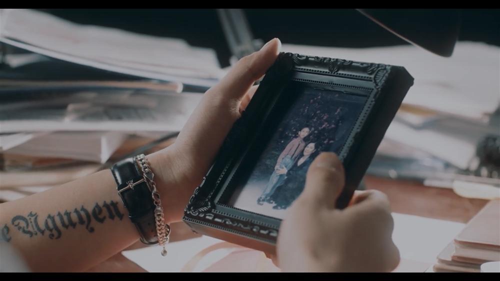 Hiện tượng cover Dương Edward từng khóc rưng rức tại trời tây vì nhớ mẹ và ăn phải bánh chưng hỏng-2