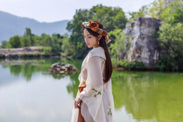 Dương Khắc Linh tung nhạc phim Trạng Quỳnh do chính bạn gái hát-4