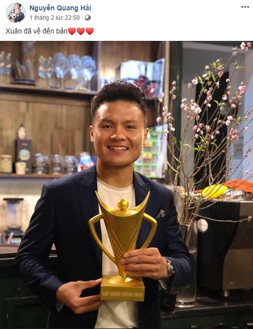 Tuyển thủ Việt Nam có nhà mới, xe xịn đón Tết Kỷ Hợi bên gia đình-4