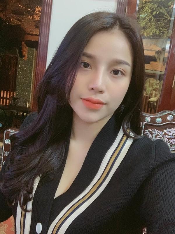 Bạn gái Quang Hải, Quỳnh Anh và các style làm đẹp để đón Tết Nguyên Đán-3