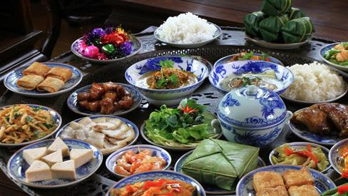Khám phá mâm cơm ngày Tết cổ truyền của người miền Bắc