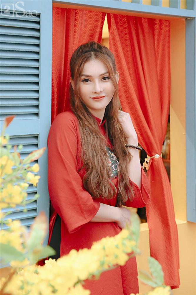 Phủ nhận có bạn trai mới, Thu Thủy nêu tiêu chí: Người đàn ông tôi yêu phải thương cả con trai tôi-1