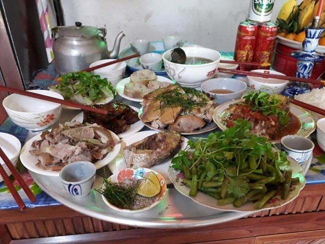 Loạt mâm cúng tất niên được bày biện cực kỳ chu đáo và cẩn thận khiến chị em phải ngạc nhiên-5