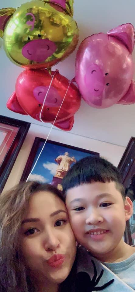 Ngọc Trinh không quên đưa mẹ kế đi tút tát sắc đẹp trước thời khắc giao thừa-11