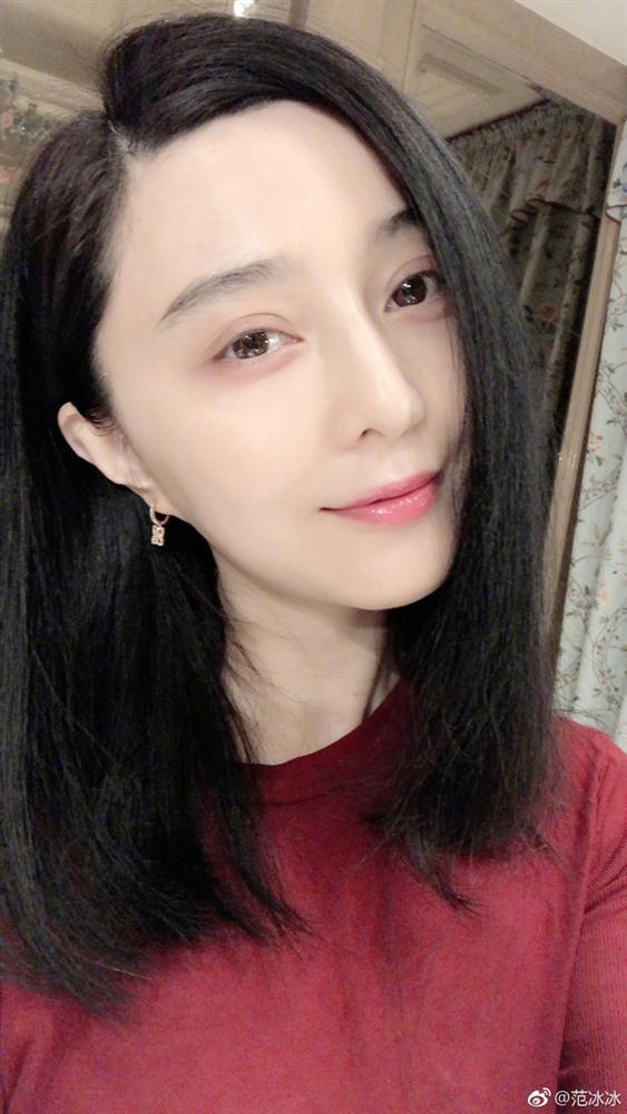 Phạm Băng Băng gây náo loạn Weibo đêm Giao thừa Tết Kỷ Hợi 2019 vì màn comeback đặc biệt này-4